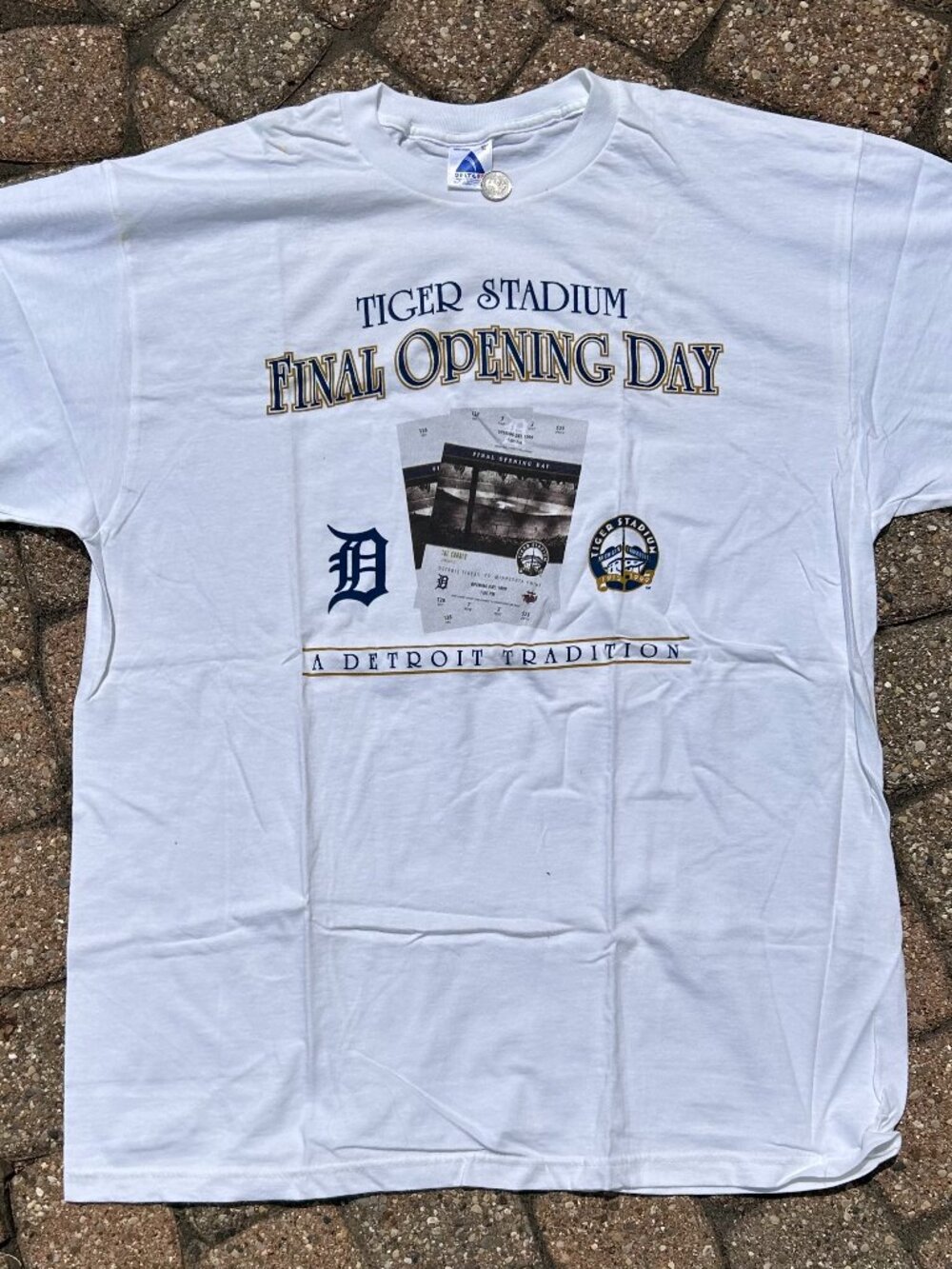 Vintage 1999 Detroit Tigers Tiger Stadium Final Opening Day Tee XL
